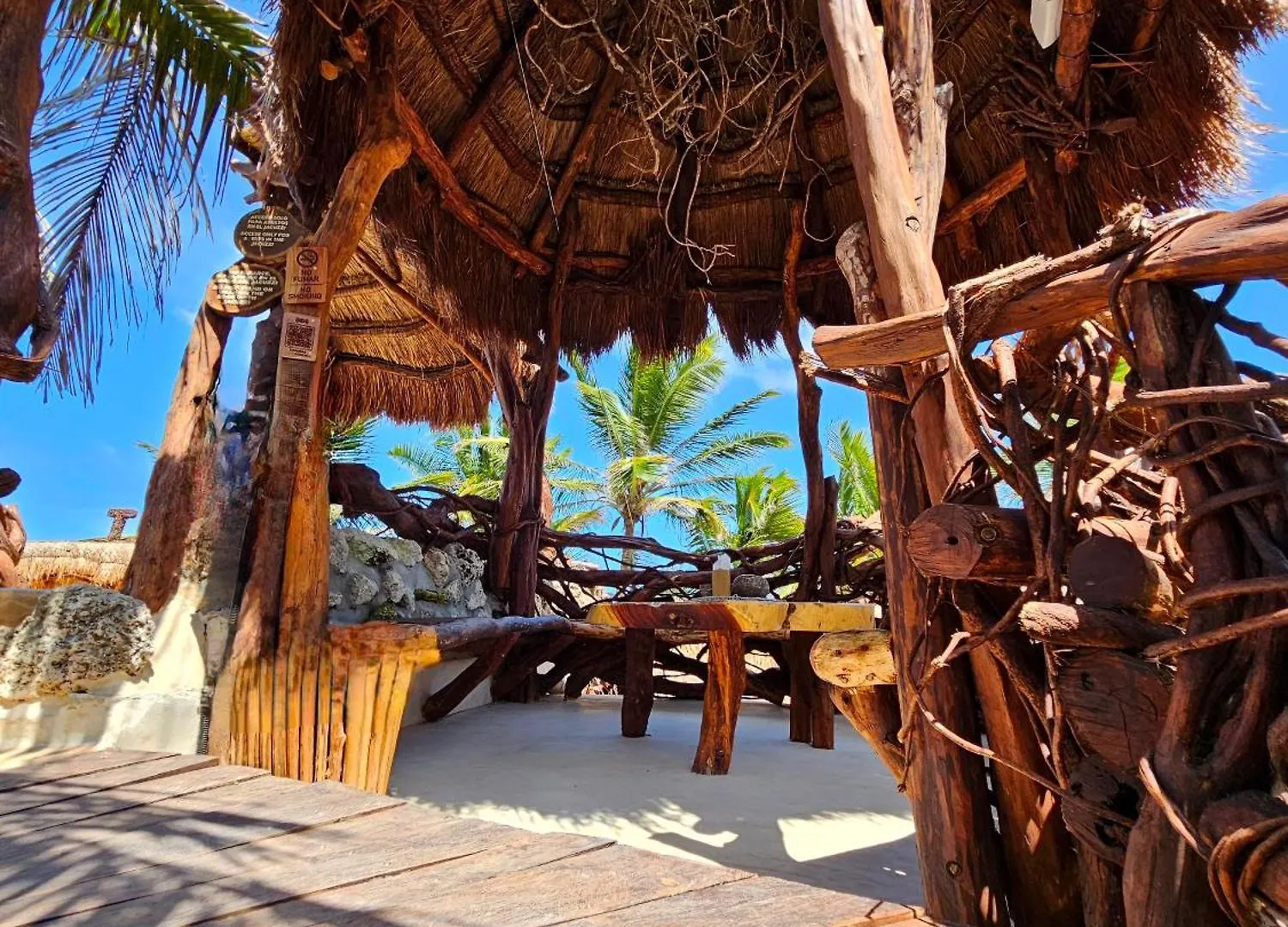 Cabanas Playa Condesa Tulum